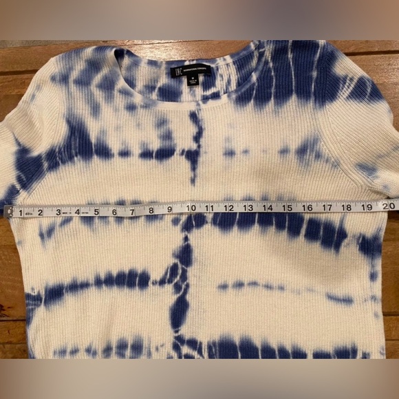 INC International Concepts tie dye sweater - Picture 8 of 8